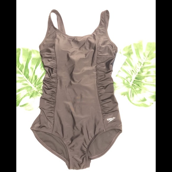 New M speedo swimsuit - Picture 5 of 6